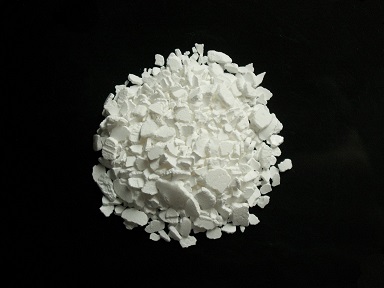picture of solid calcium chloride