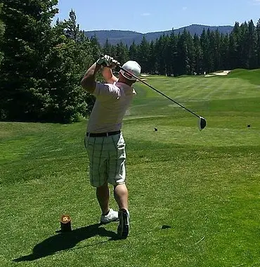 golfing picture